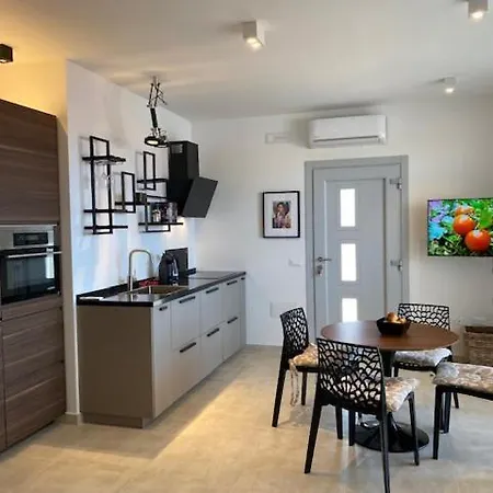 Luxury I Lentischi דירה קאסטלסארדו